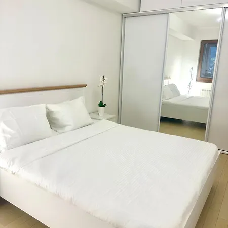 Skyline Oasis * Skopje