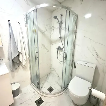 Skyline Oasis Апартаменты *