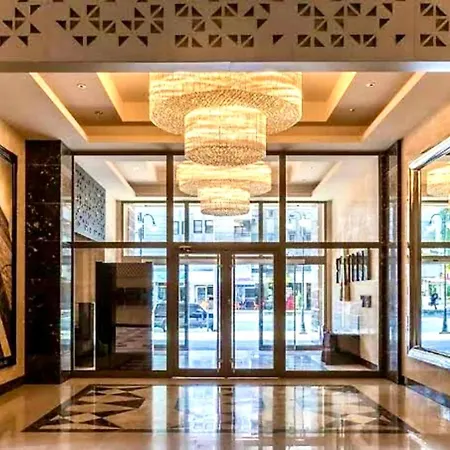 Апартаменты Skyline Oasis